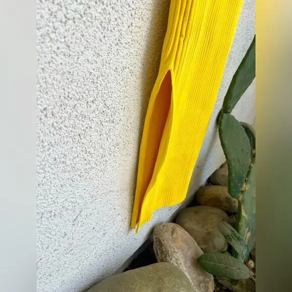 NWOT Revolve x House of Harlow 1960 Lemon Striped Ribbed Beaded Midi Dress small - Picture 9 of 9